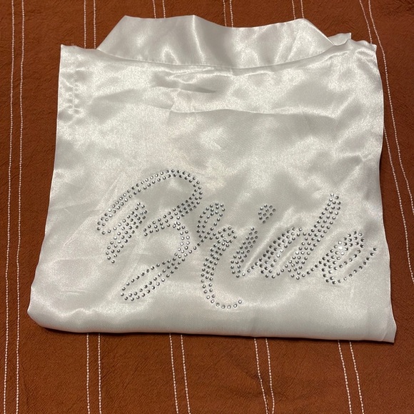 Bride Robe- NEW - Picture 1 of 1